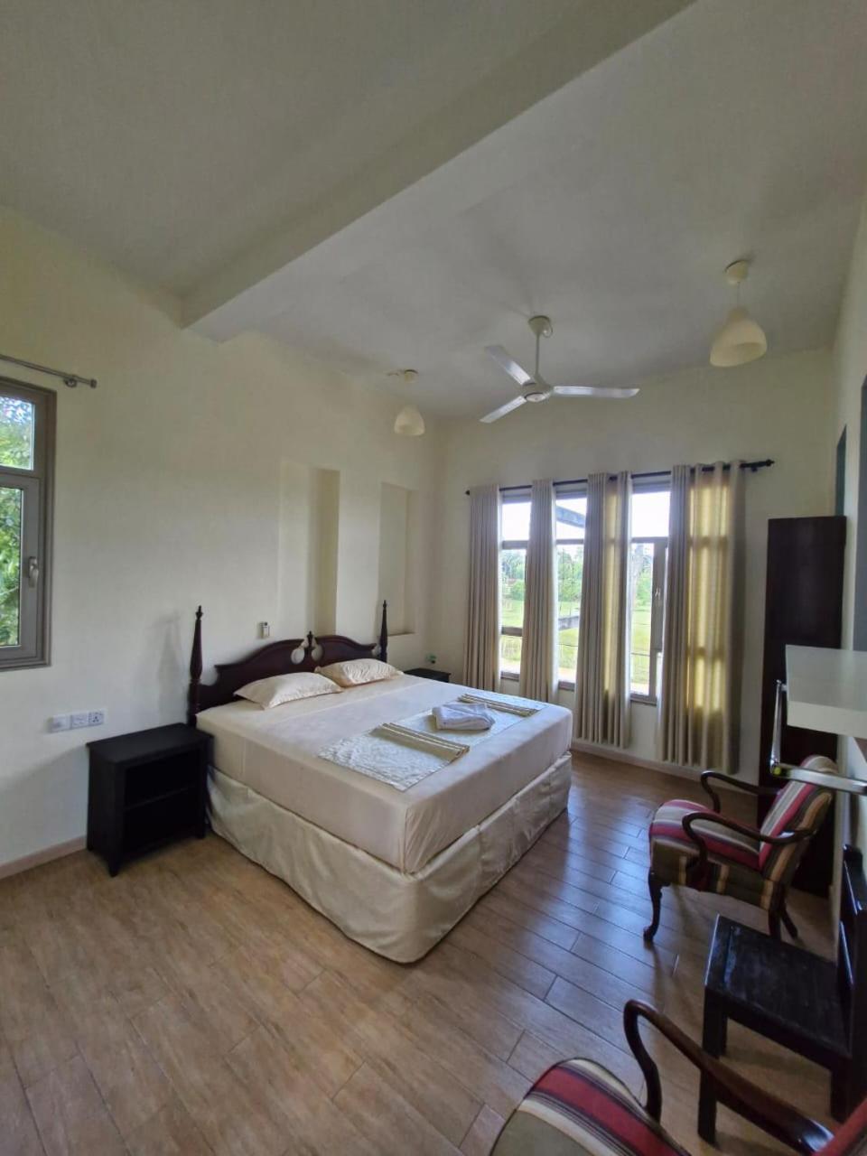Hotel Royal Point Arugambay Arugam Bay Habitación foto