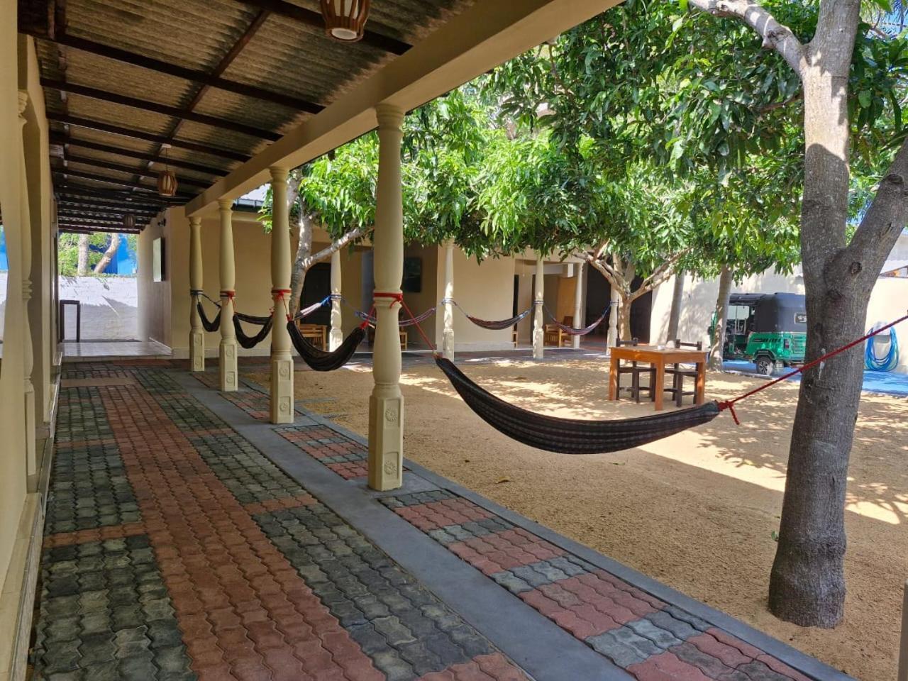 Hotel Royal Point Arugambay Arugam Bay Habitación foto